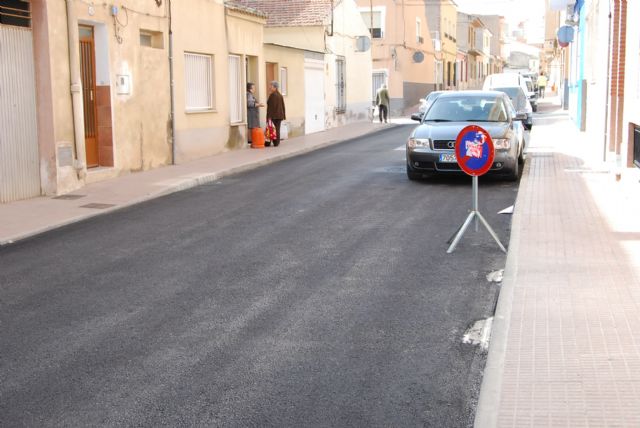Finalizan las obras de pavimentación de la calle Covadonga en el barrio de San Francisco, Foto 1