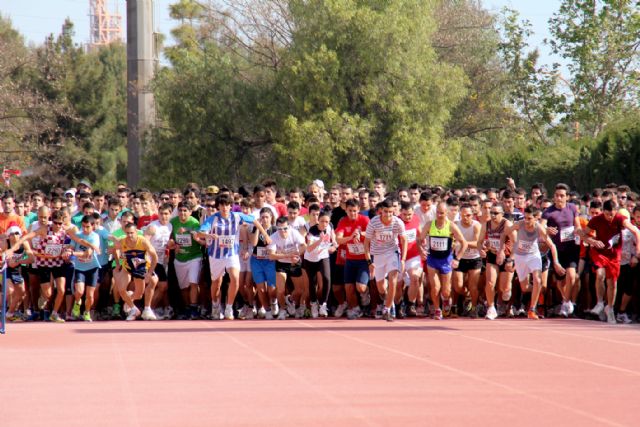 2500 atletas participaron en la carrera popular de la Universidad de Murcia - 1, Foto 1