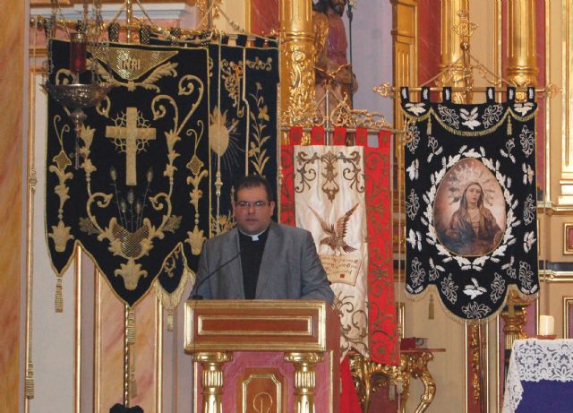 El coadjutor de la Iglesia de Santiago el Mayor de Totana pregonó la Semana Santa 2011 de Las Torres de Cotillas - 2, Foto 2