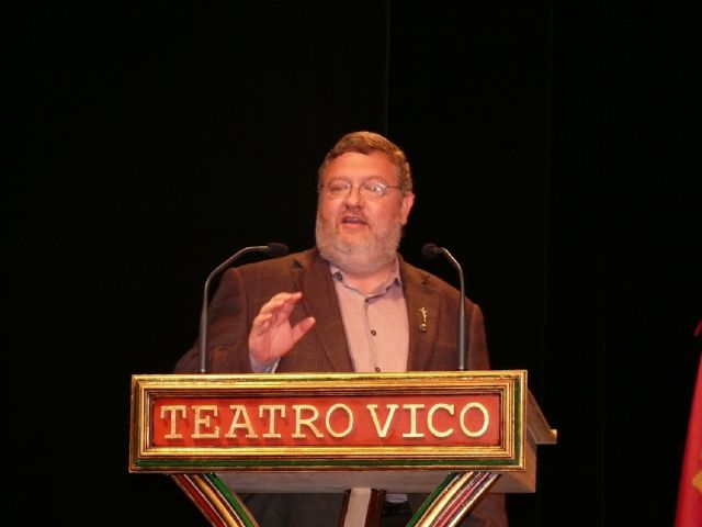 Diego García, pregonero del Tambor 2011: Si te late el corazón puedes tocar el tambor - 3, Foto 3