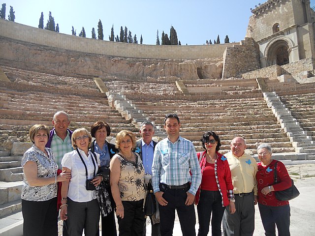 Miembros de las Juntas Locales de Totana y Aledo asisten a la XLI Asamblea Regional de la Asociacin Española Contra el Cncer - 5