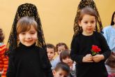 Los alumnos de la Escuela Infantil Carmen Baró se adentran en la Semana Santa de Totana a través de las bandas de cornetas y tambores