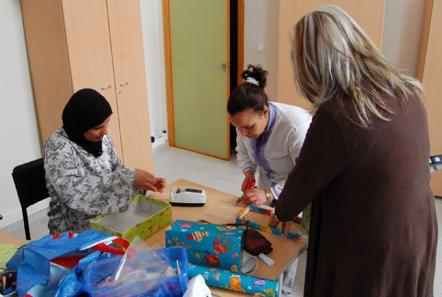 Las mujeres inmigrantes de Las Torres de Cotillas aprenden español - 2, Foto 2