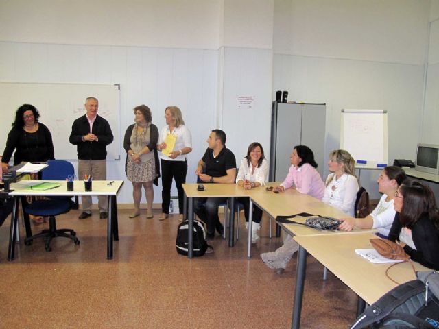 Los alumnos del curso de Guía de Ruta ya tienen sus diplomas - 1, Foto 1