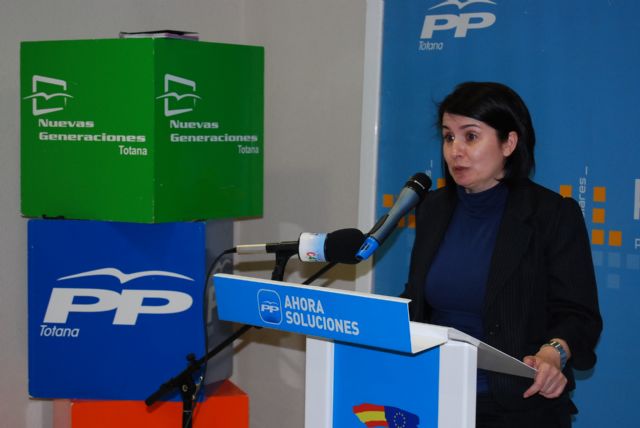 Cerca de 400 simpatizantes y militantes del PP asisten a la presentación de la candidata del PP a la alcaldía a la ejecutiva local - 3, Foto 3