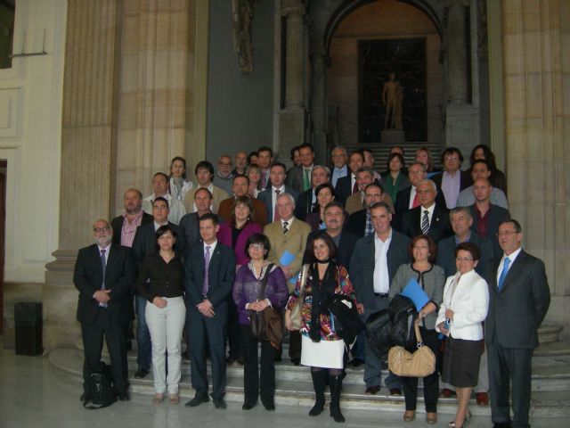 Calasparra funda,  junto a otras 16 ciudades,  una asociación nacional para proteger el arte rupestre mediterráneo - 1, Foto 1