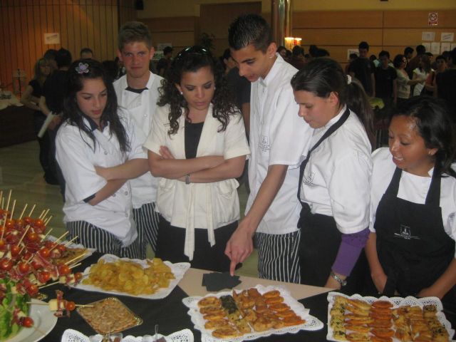 Los alumnos de Cualificación Profesional Inicial muestran sus conocimientos con una exposición - 4, Foto 4