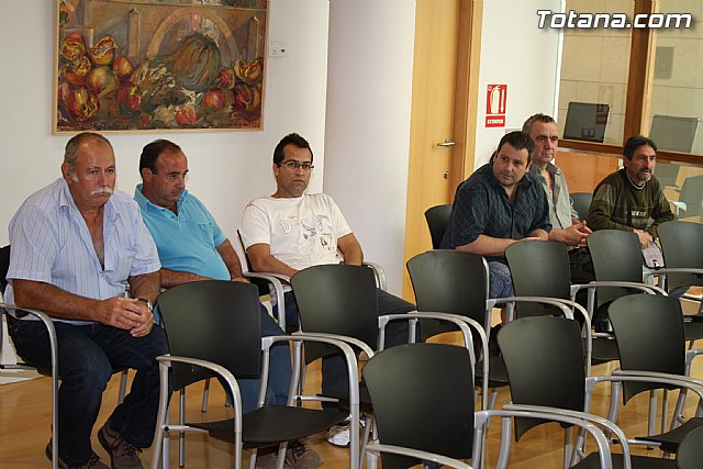 48 desempleados han obtenido la tarjeta profesional de la construccin cuya formacin ha sido impulsada por AEMCO en colaboracin con el ayuntamiento - 2