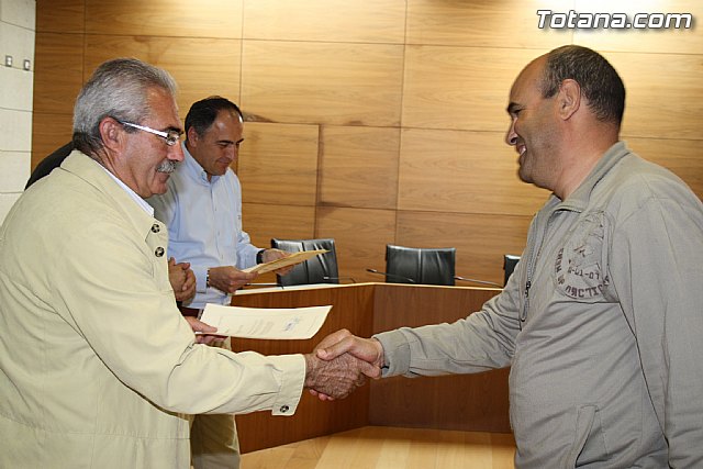 48 desempleados han obtenido la tarjeta profesional de la construccin cuya formacin ha sido impulsada por AEMCO en colaboracin con el ayuntamiento - 14