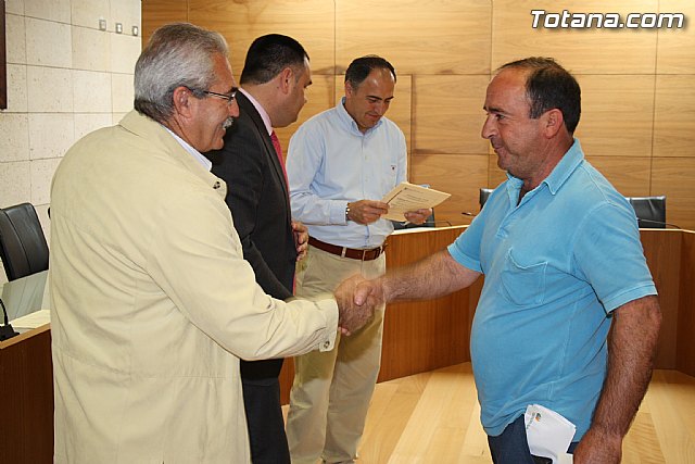 48 desempleados han obtenido la tarjeta profesional de la construccin cuya formacin ha sido impulsada por AEMCO en colaboracin con el ayuntamiento - 15