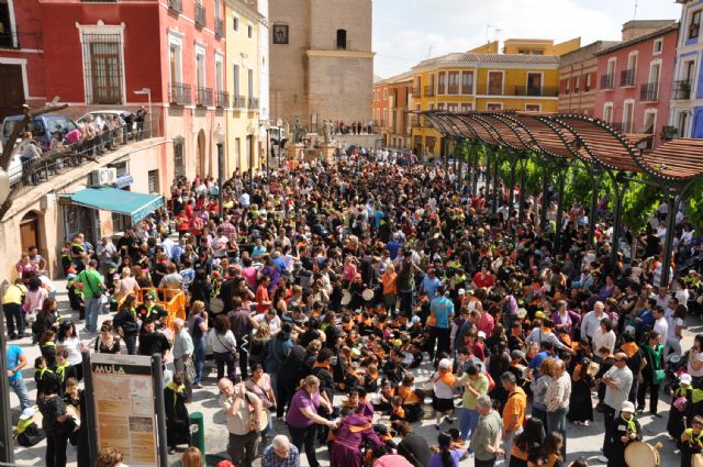 La tamborada infantil marca el inicio de las Fiestas de la Semana Santa en Mula - 1, Foto 1