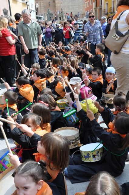 La tamborada infantil marca el inicio de las Fiestas de la Semana Santa en Mula - 2, Foto 2