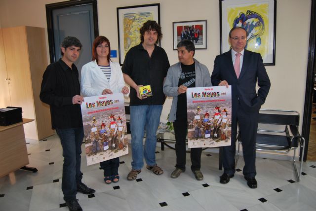 Ya est todo listo para las Fiestas de Los Mayos, Foto 2