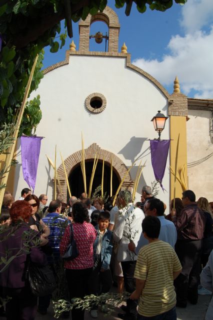 Las palmas y ramos de olivo toman las calles de Las Torres de Cotillas - 1, Foto 1