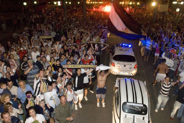 Cortes de tráfico por la coincidencia de la final de la Copa del Rey y la procesión del Miércoles Santo - 1, Foto 1