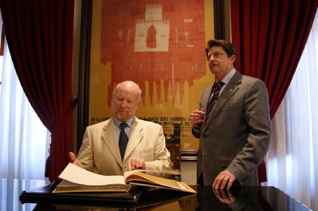 El alcalde de Lorca recibe al embajador de Irlanda, Justin Herman - 1, Foto 1