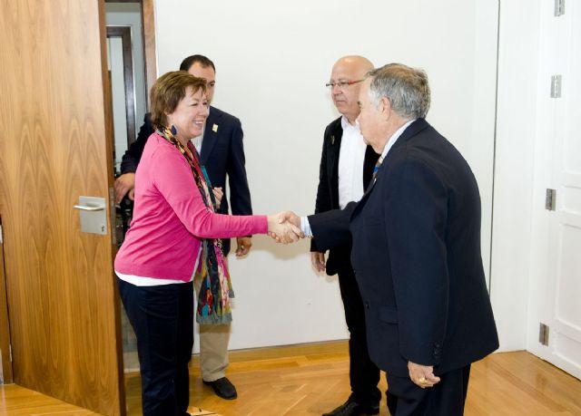 Un destacamento de la Policía Local velará por la seguridad del Barrio Universitario - 2, Foto 2