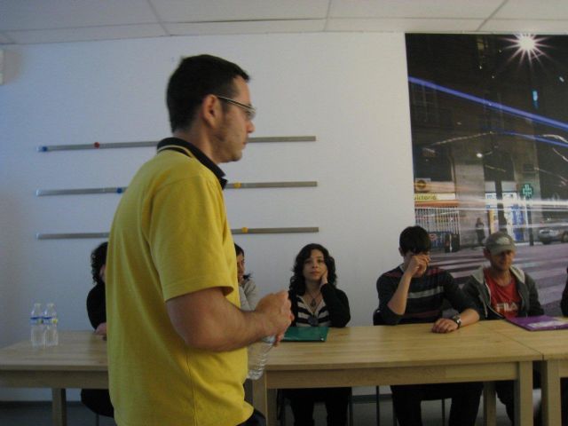 Los participantes en el taller de Búsqueda Activa de Empleo visitan las dependencias de personal de Ikea, Foto 5