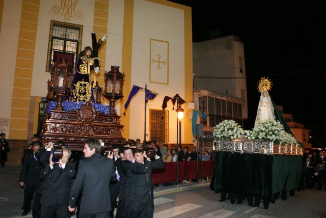 Nuestro Padre Jesús Nazareno y Nuestra Sra. María Stma. de la Esperanza, protagonizan la noche de Miércoles Santo en Puerto Lumbreras - 2, Foto 2