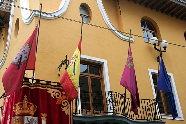 El Alcalde de Alcantarilla decreta un día de luto oficial en el municipio por la muerte del niño en la tarde de ayer - 2, Foto 2