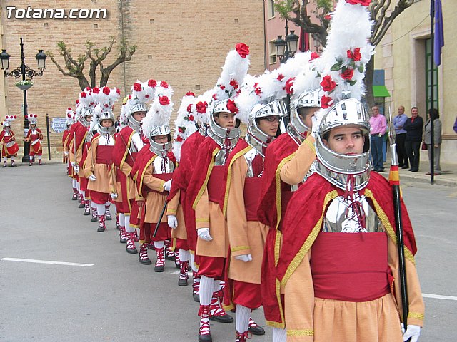 El alcalde de Totana hizo la tradicional entrega de la bandera a Los Armaos - 1