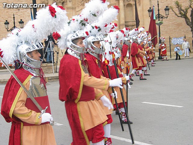 El alcalde de Totana hizo la tradicional entrega de la bandera a Los Armaos - 12