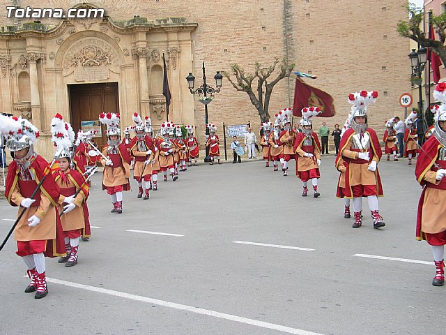 El alcalde de Totana hizo la tradicional entrega de la bandera a Los Armaos - 17