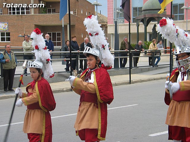 El alcalde de Totana hizo la tradicional entrega de la bandera a Los Armaos - 27