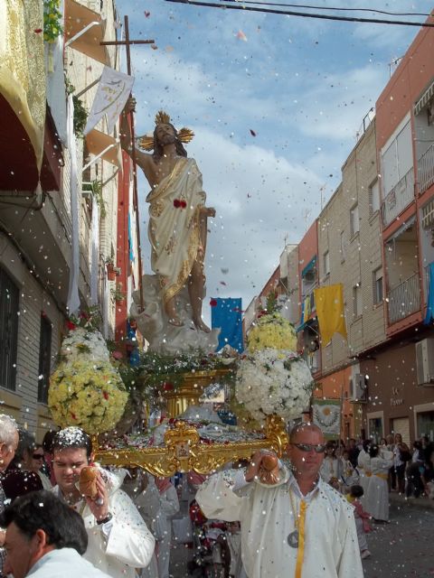 La procesión del Resucitado lleva dicha y regocijo al fin de la Semana Santa de Lorquí - 2, Foto 2