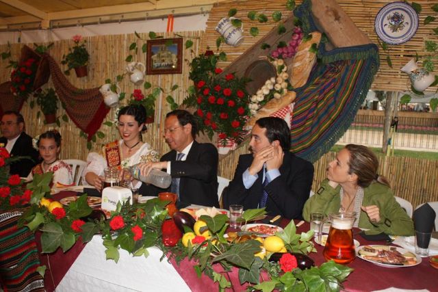 Las barracas dan la bienvenida a las Fiestas de Primavera 2011 - 3, Foto 3