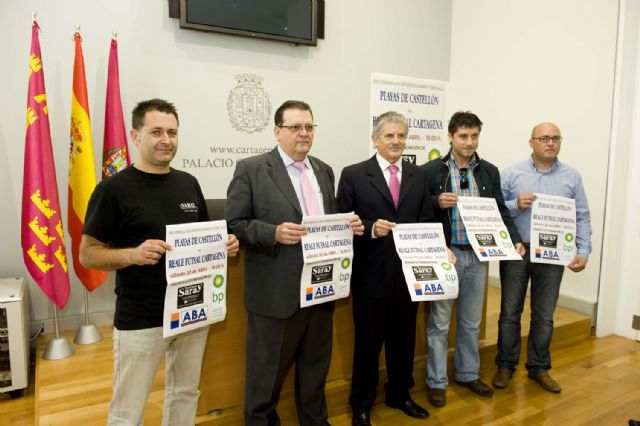 Tres autobuses gratuitos partirán hacia Castellón para apoyar al Reale Cartagena en la lucha por la permanencia - 1, Foto 1