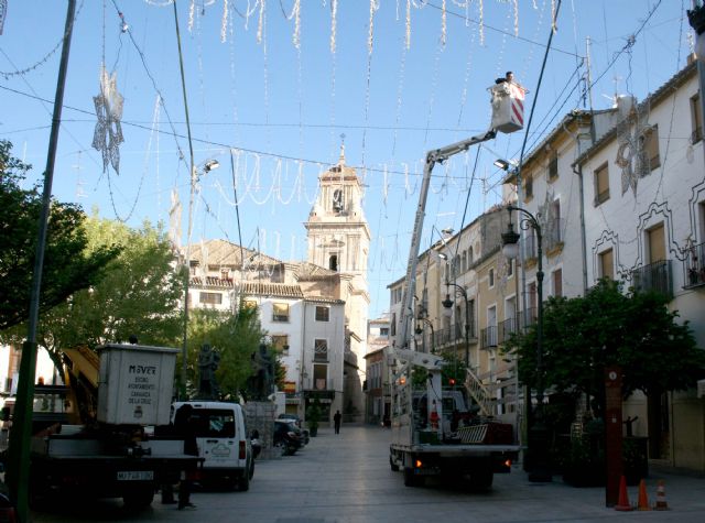 El alumbrado especial de Fiestas se enciende mañana tras la lectura del Pregón - 1, Foto 1