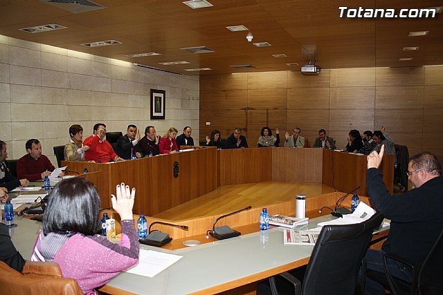 El Pleno debatirá mañana cerca de una veintena de propuestas., Foto 1