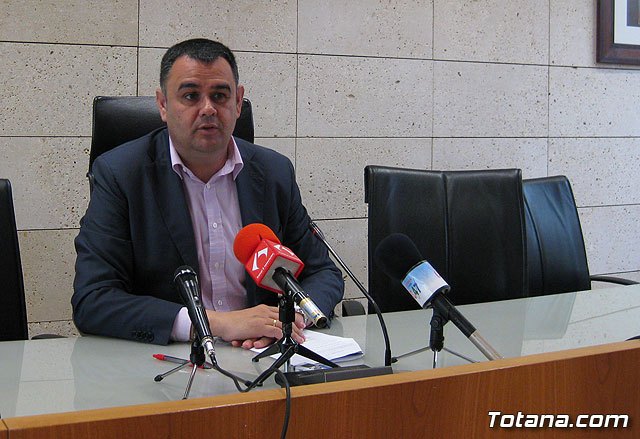 El alcalde asegura que los ayuntamientos no podrán hacer frente a los pagos de los proveedores si el Gobierno de la Nación no levanta el veto a una iniciativa a través de la cual se crearían líneas de Crédito ICO - 1, Foto 1