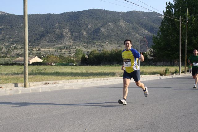 Gran actividad de los atletas del CAT Totana en Semana Santa - 1