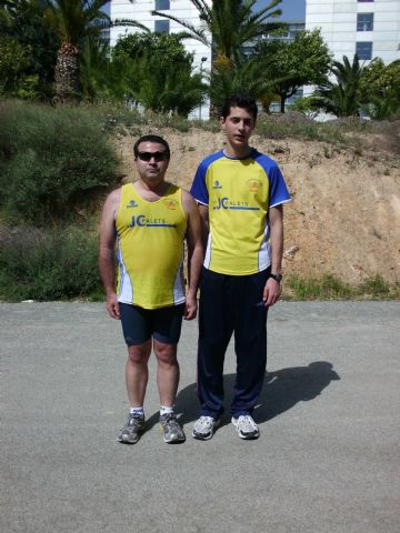 Gran actividad de los atletas del CAT Totana en Semana Santa - 6