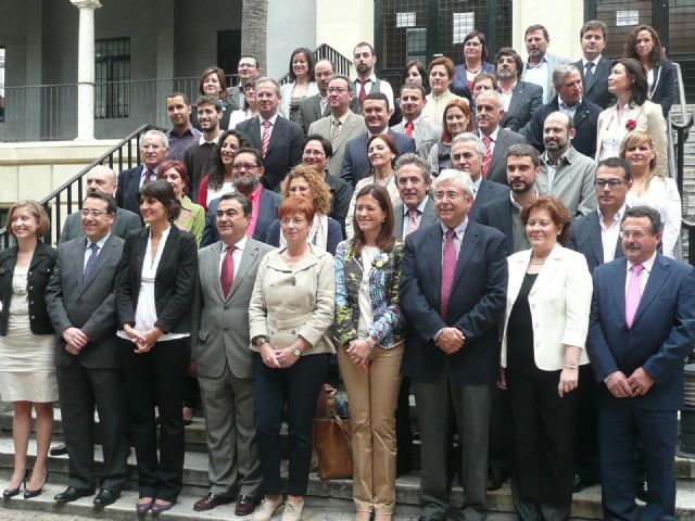 García Retegui destaca que la candidatura del PSRM a la Asamblea apuesta por el empleo, la sanidad, la educación y las políticas sociales - 1, Foto 1