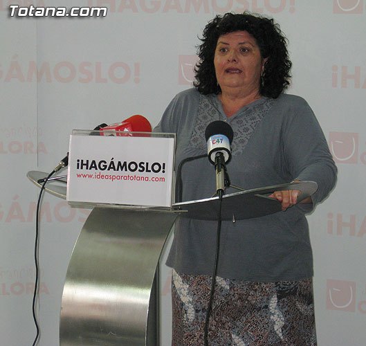 Rueda de prensa PSOE Totana. Valoración Pleno abril 2011, Foto 1