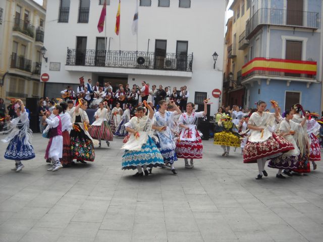 Ofrenda floral, bailes tradicionales y paella gigante, celebran el bando huertano blanqueño en honor a san Roque 2011 - 2, Foto 2
