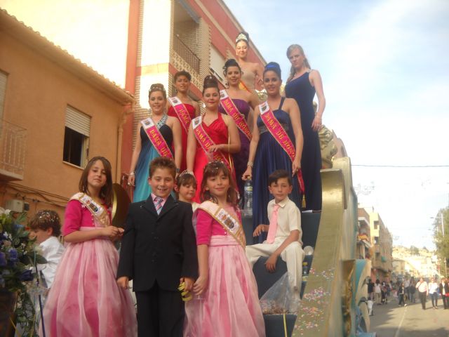 El desfile de carrozas pone fin a las Fiestas de Primavera 2011 - 2, Foto 2