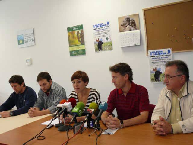 El próximo domingo 15 de mayo tendrá lugar la ´I marcha solidaria: ladra, camina y aprende´ - 1, Foto 1