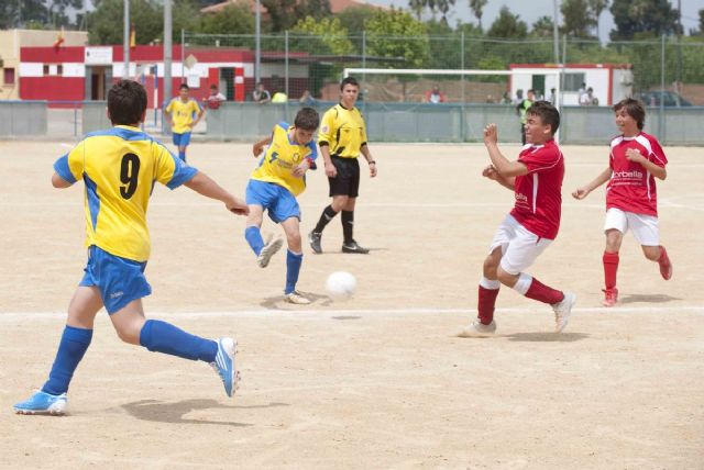 Resultados de la vigésimo tercera jornada de la Liga Local de futbol base - 1, Foto 1