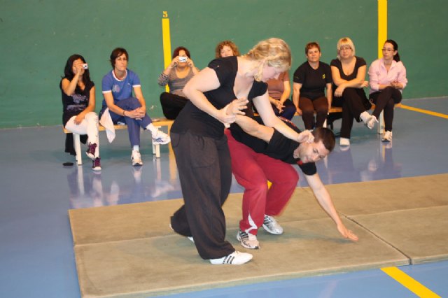 Clausurado un taller de defensa para mujeres en Torre-Pacheco - 1, Foto 1