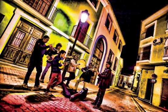 Malvariche presenta su nuevo disco en la fiesta de los mayos, en Alhama de murcia, Foto 1