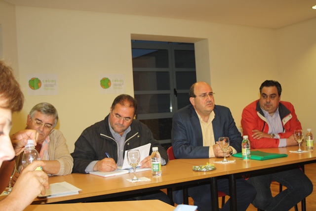 La candidatura de IU-Verdes y la Directiva de CEBAG mantuvieron una reunin para explicar y asumir propuestas del Programa Electoral - 1