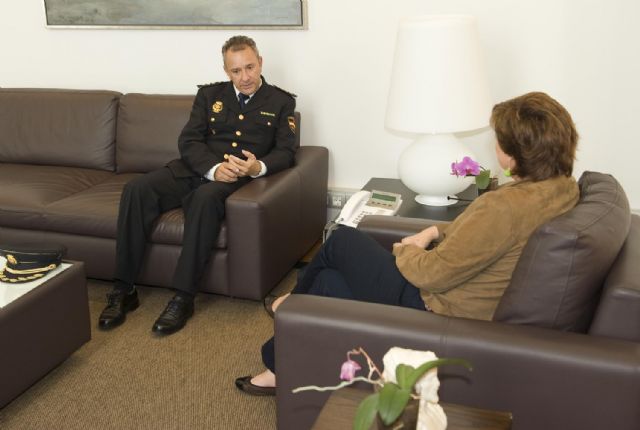 La alcaldesa y el nuevo Comisario de Policía Nacional trabajarán coordinados en la lucha por la seguridad - 3, Foto 3