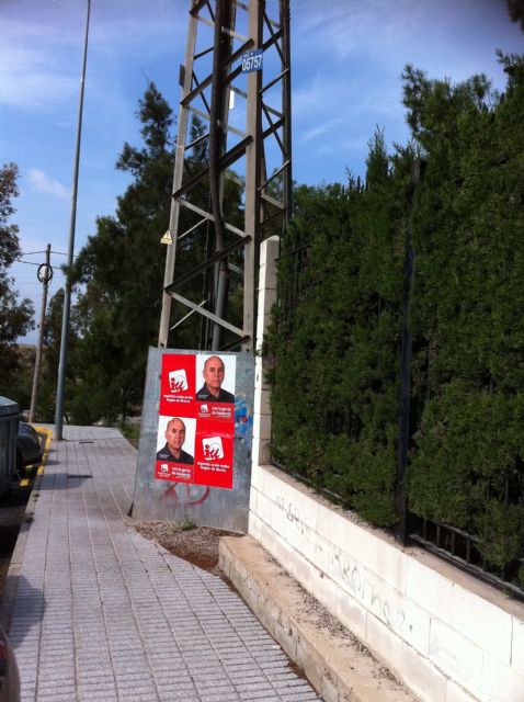 UPyD y PP en Lorca quieren expresar su máximo rechazo a la colocación de publicidad de campaña por parte de PSOE  e IU en lugares no permitidos - 1, Foto 1