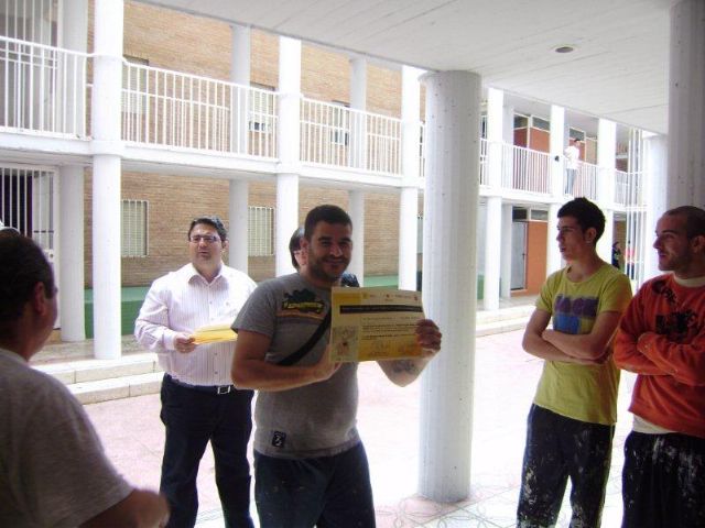 Un total de 46 personas finalizan su formación en talleres de alfabetización y pintura - 1, Foto 1