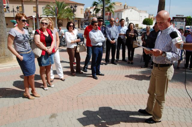Minuto de silencio en Las Torres de Cotillas en apoyo a los damnificados del seísmo de Lorca - 3, Foto 3