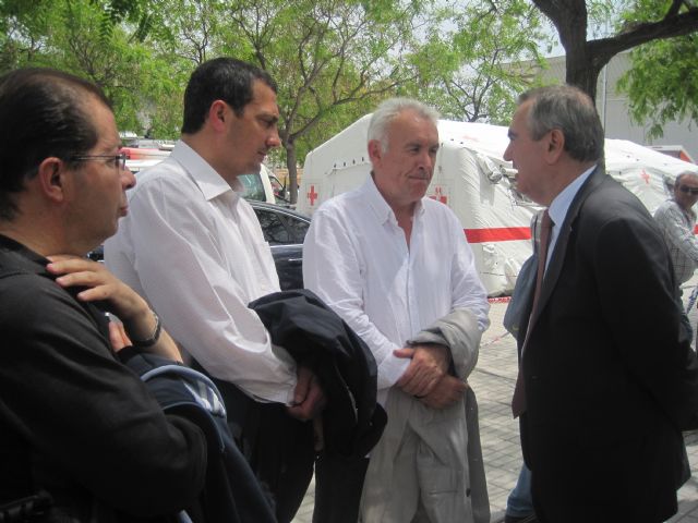 Cayo Lara visita los barrios de Lorca más afectados por los terremotos - 4, Foto 4